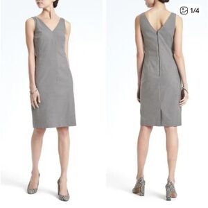 Banana Republic Gray V-Neck Midi Dress